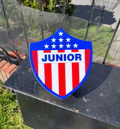 Caja Decorativa Forma Escudo Junior Regalo 22x21x8 Cm Mdf Junior