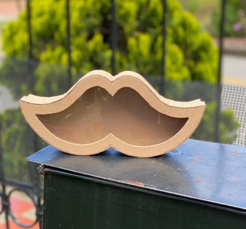 Caja Decorativa En Cartón  Para Regalo Forma Bigote  Kraft
