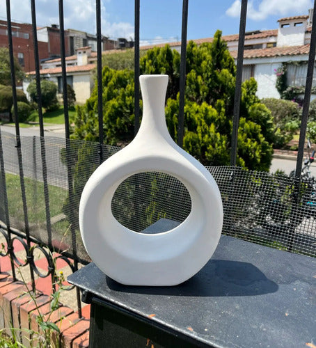 Jarrón Florero Decorativo Cerámica En Crudo 13.5x24x7cm Blanco Círculo