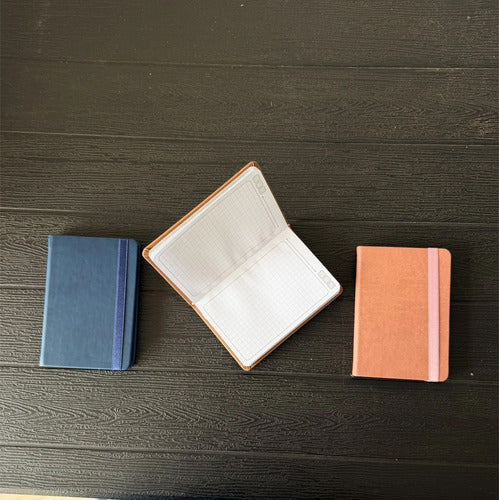 Mini Libreta Cuadriculada 14.5x10cm - 100 Hojas Surtido